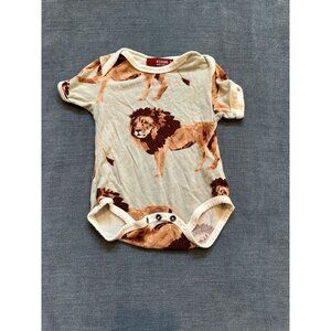 Kyte BABY Lion Print One Piece - Cream and Brown